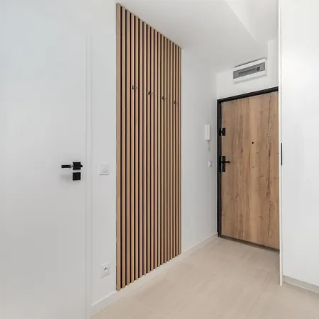 Zelazna 16 By Homeprime Apartmán Varšava