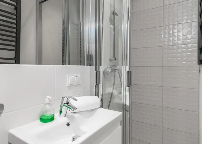 Zelazna 16 By Homeprime